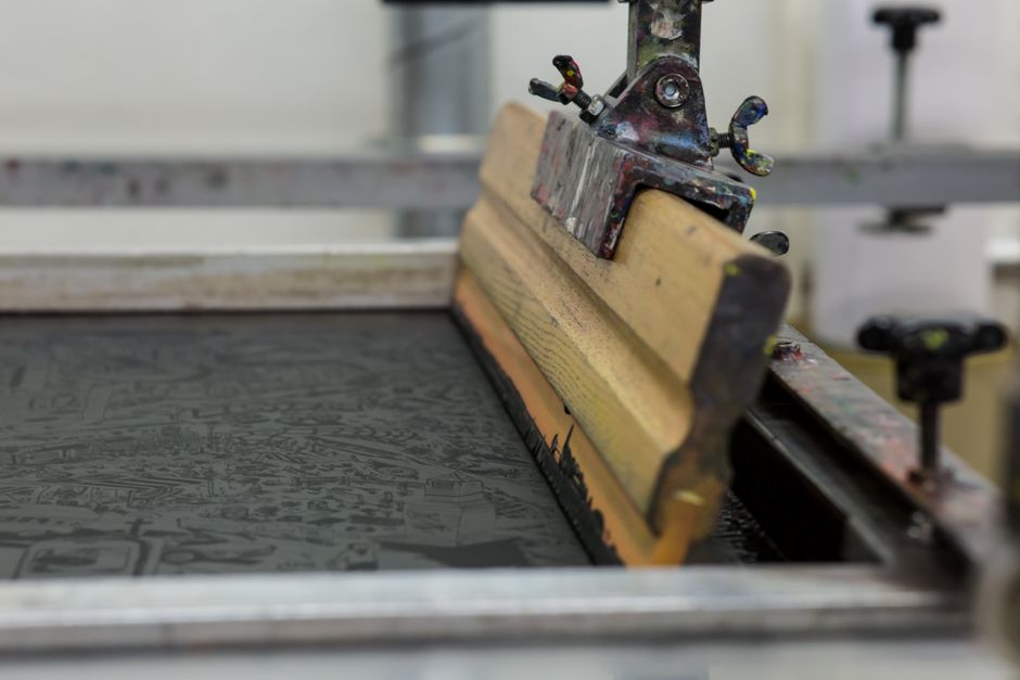 The Ultimate Guide to Large Format Printing: Techniques and Applications