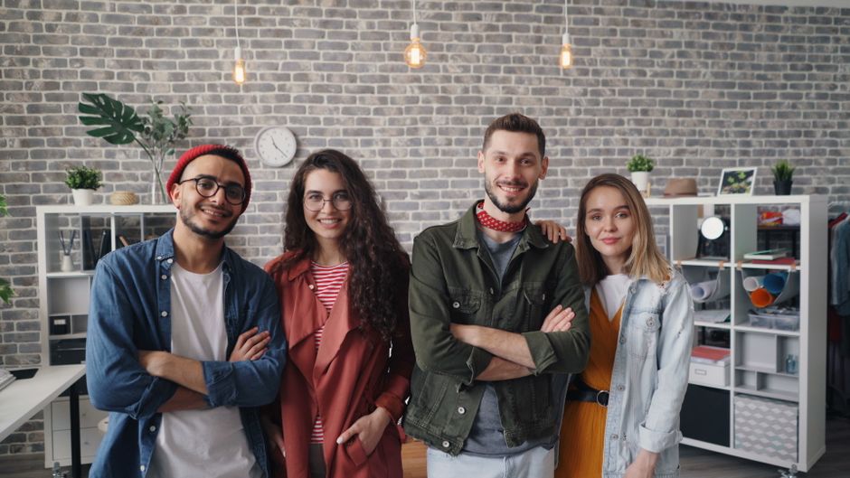 Navigating the Benefits of Using a Temp Agency